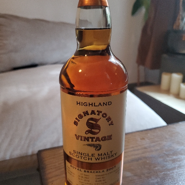 Highland Signatory Vintage Royal Brackla 2007