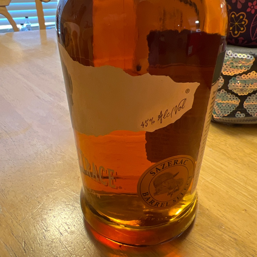 Buffalo Trace Kentucky Straight Bourbon Whiskey (Sazerac Barrel Select)