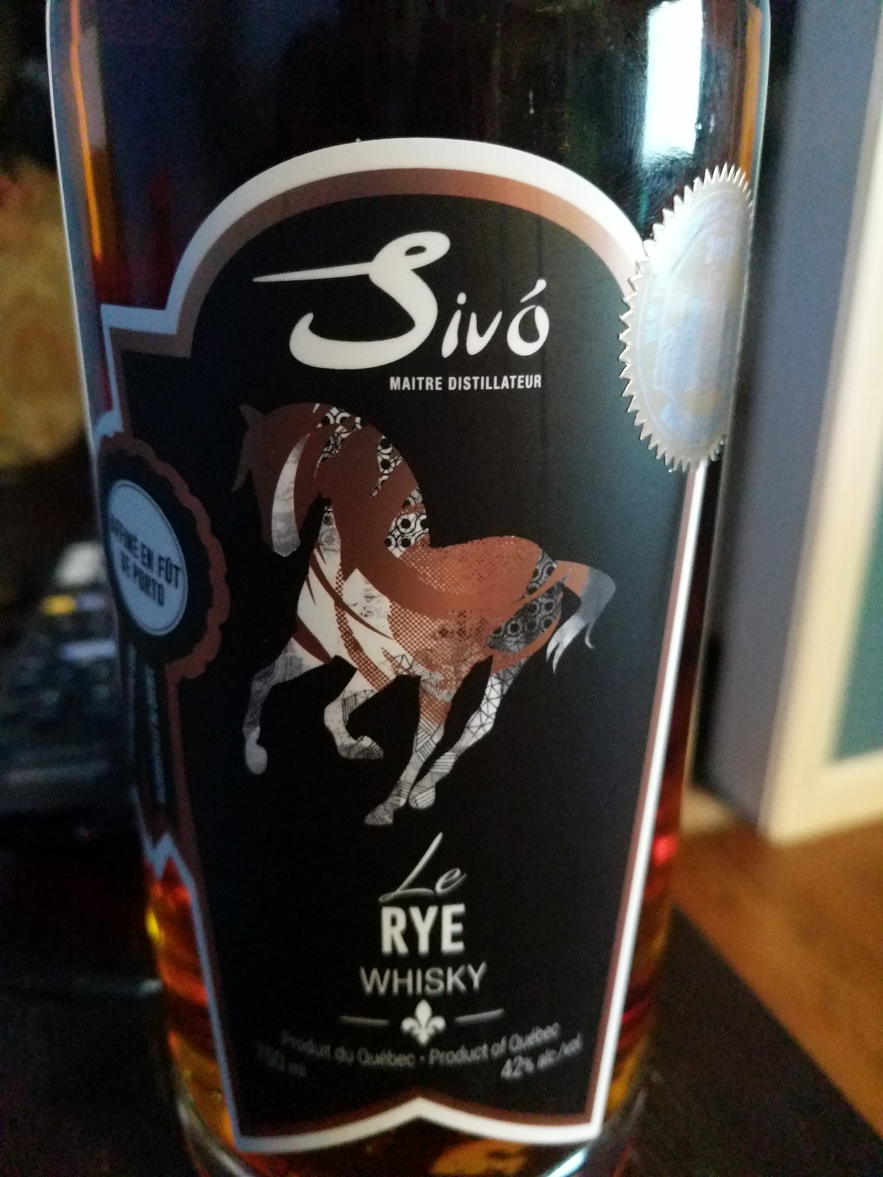 Sivo le rye whisky