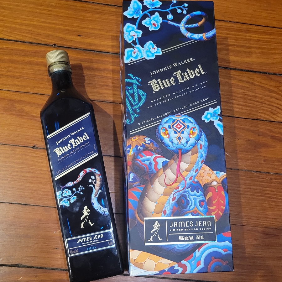 Johnnie Walker Blue Label Lunar New Year Limited Edition 2025 Year of the Snake