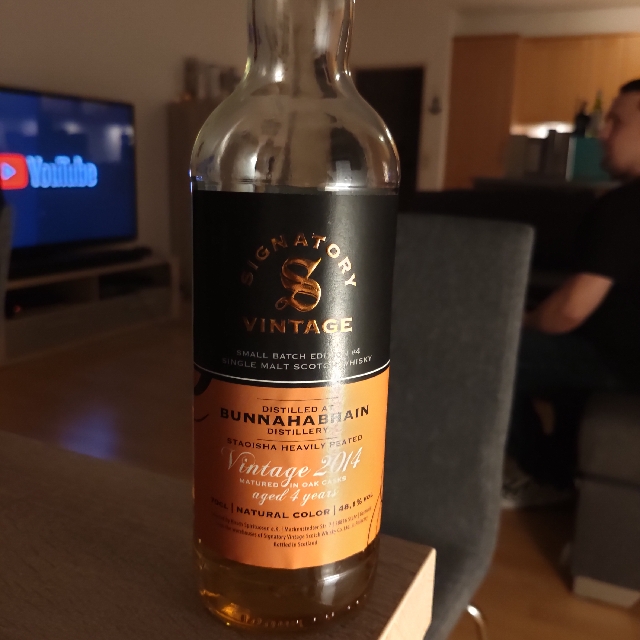 Bunnahabhain 2014 4 Year Staoisha (Signatory)