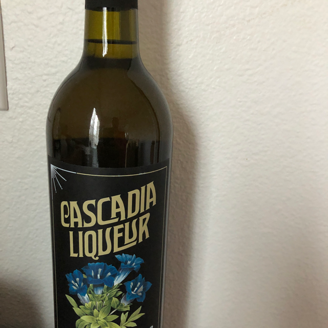 Cascadia liqueur