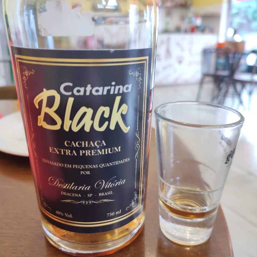 CACHAÇA CATARINA BLACK EXTRA PREMIUM