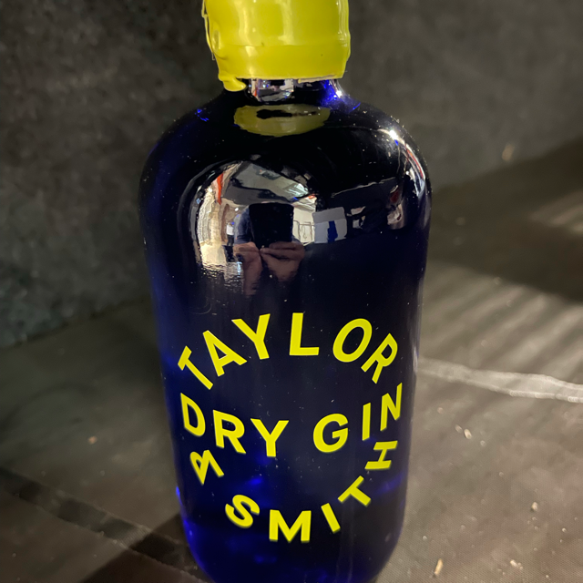 Taylor & Smith Dry Gin