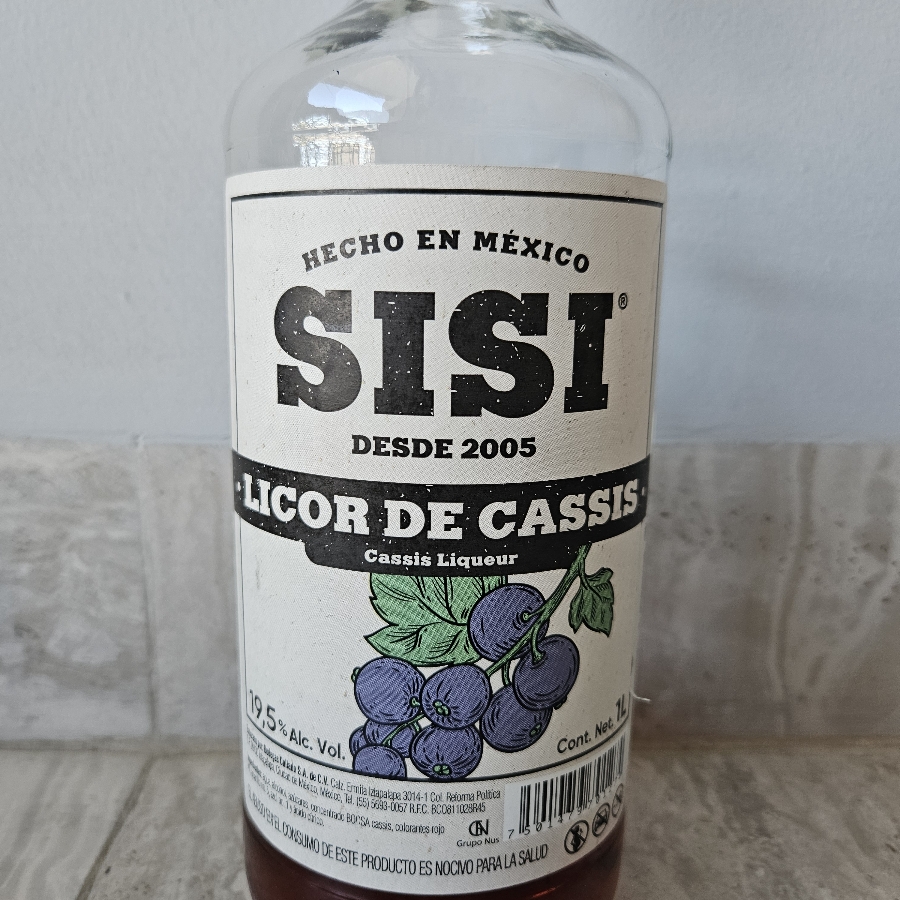 Sisi - Cassis Liqueur