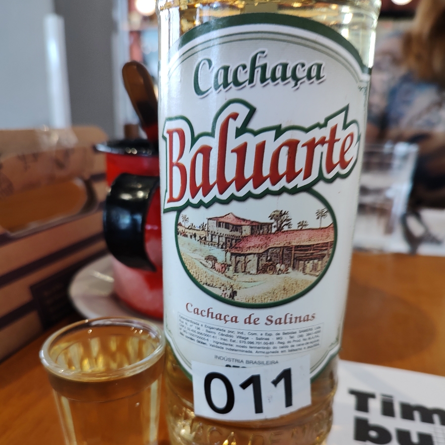 CACHAÇA BALUARTE OURO BÁLSAMO