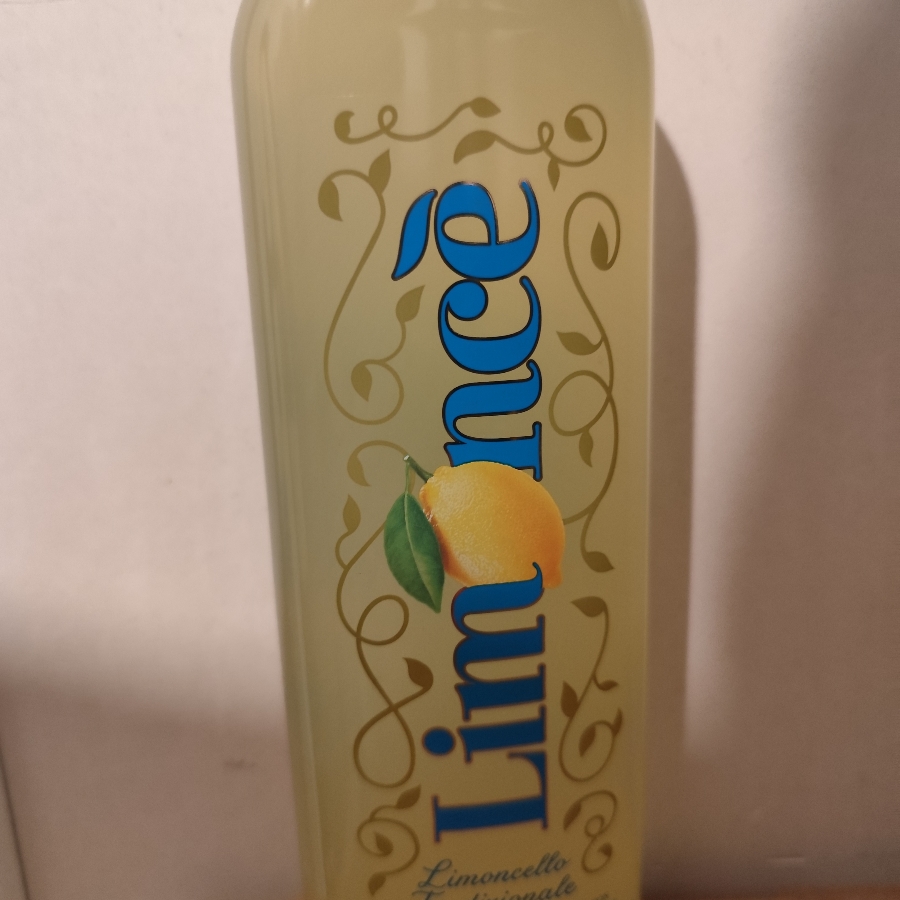 Limoncè Limoncello