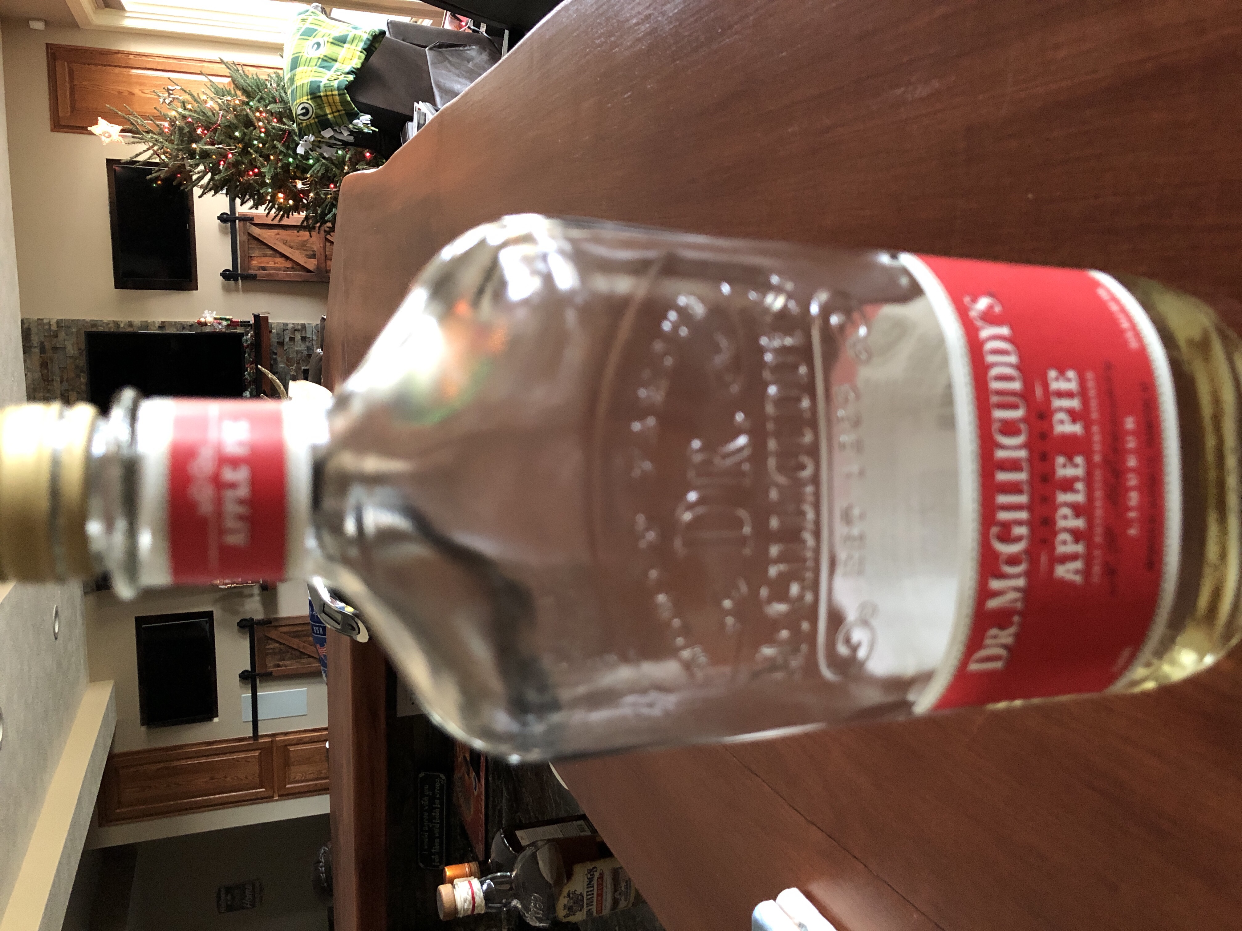 Dr. Mcgillicuddy's Apple pie Liquor