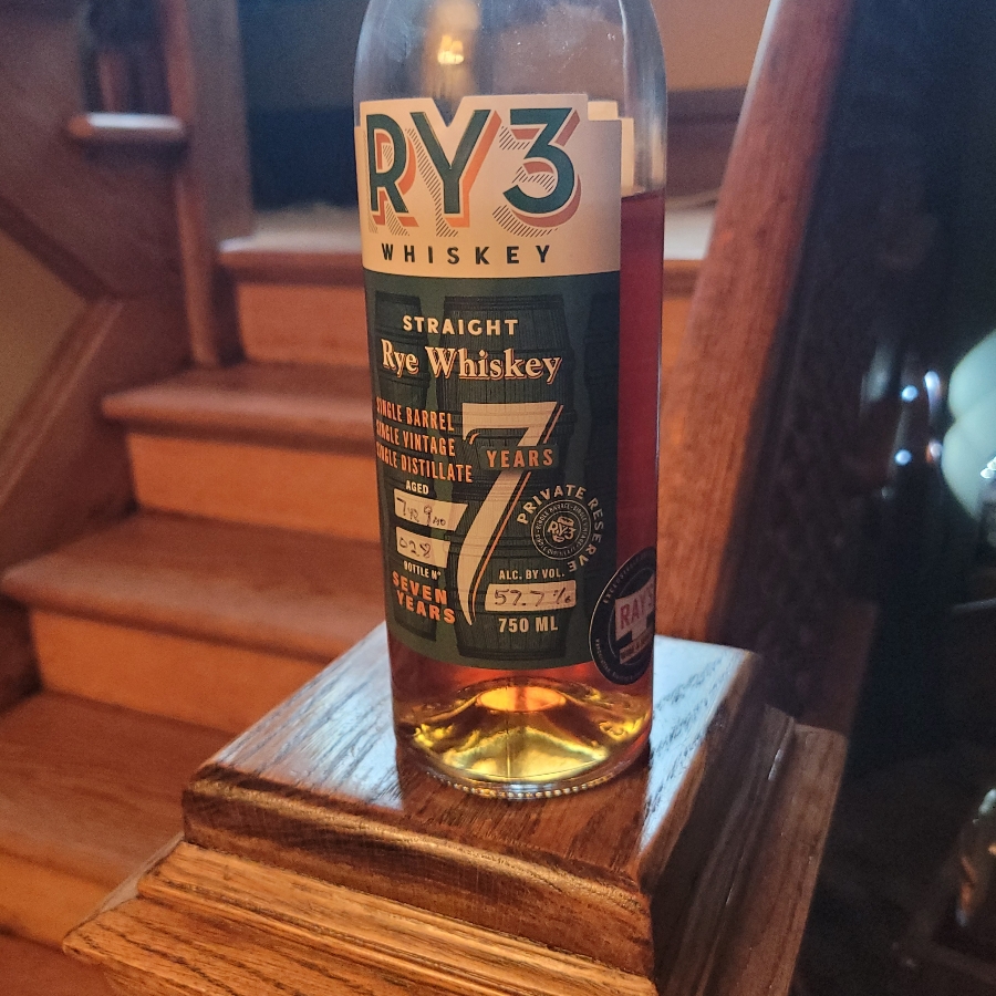 RY3 Rye Ray's Barrel Select