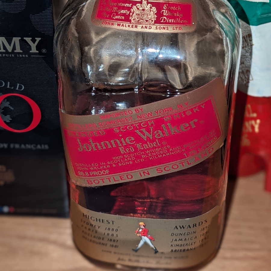 Johnnie Walker Red (c. 1980s)