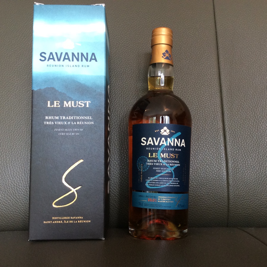 Savanna Le Must