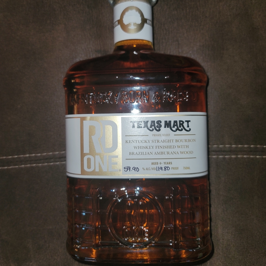 RD ONE Private Select Kentucky Straight Bourbon Whiskey Finished with Brazilian Amburana Wood (Texas Mart)