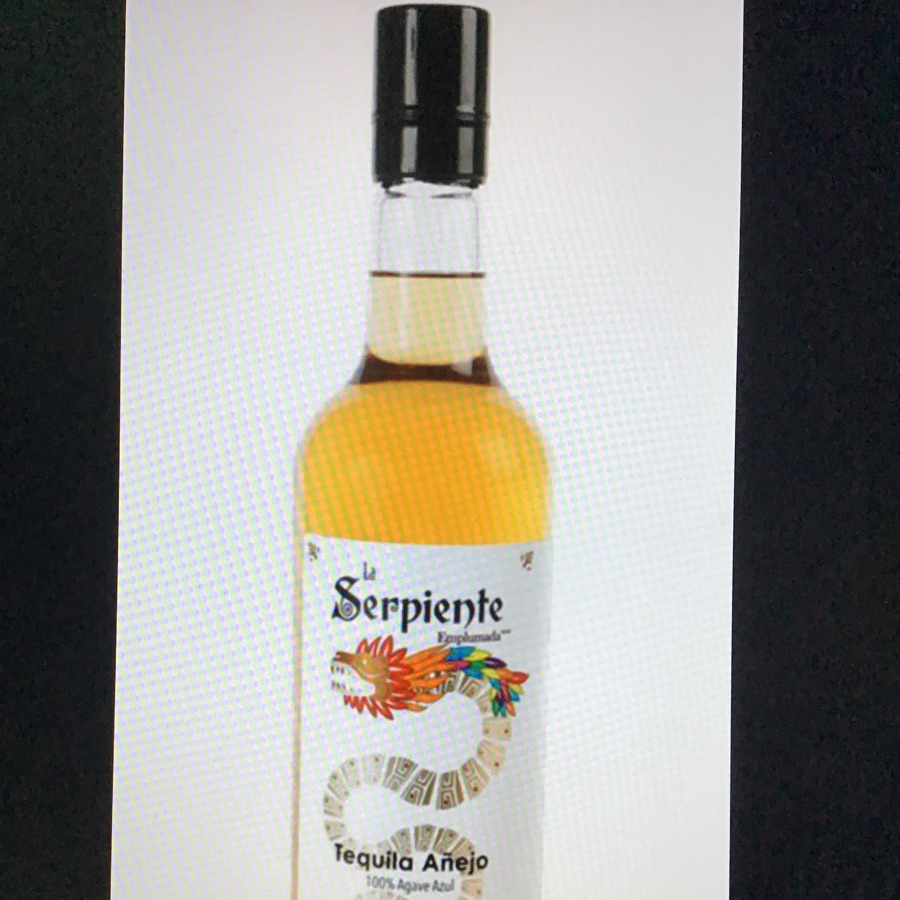 La Serpiente Emplumada Añejo