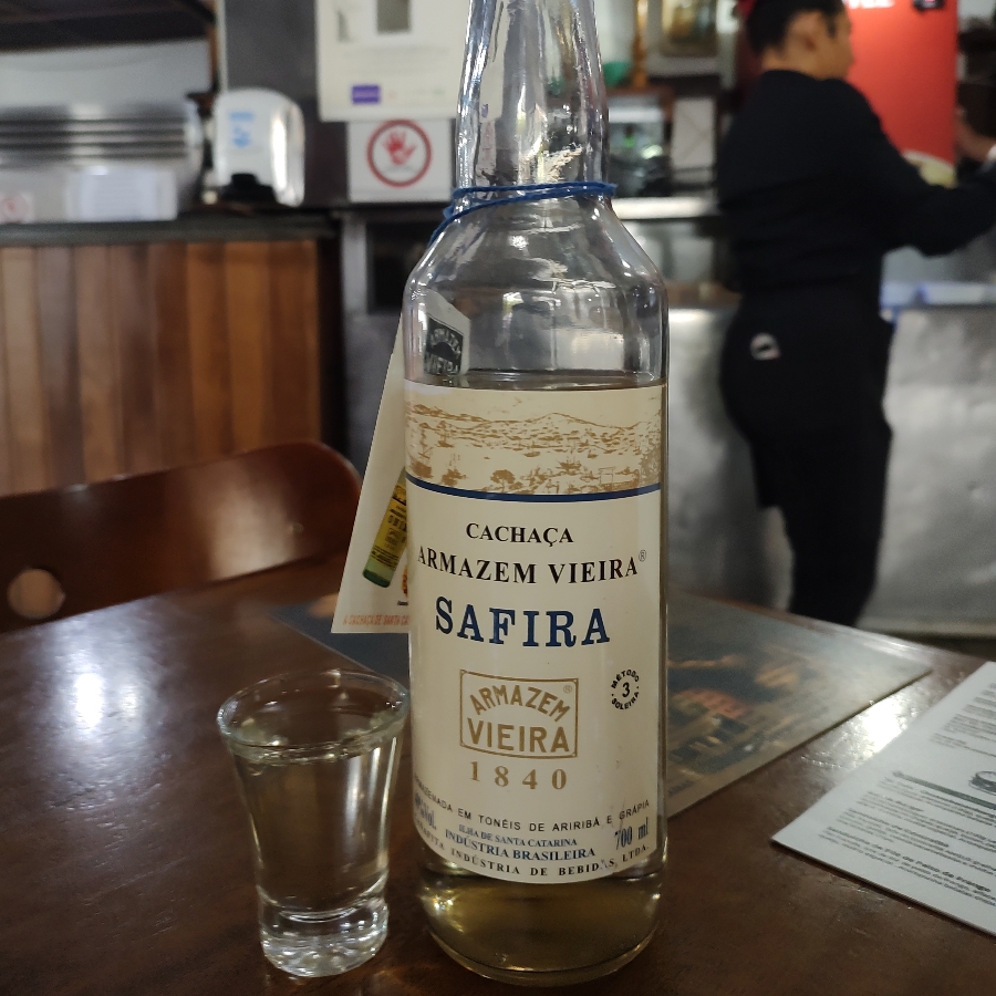 CACHAÇA ARMAZEM VIEIRA SAFIRA