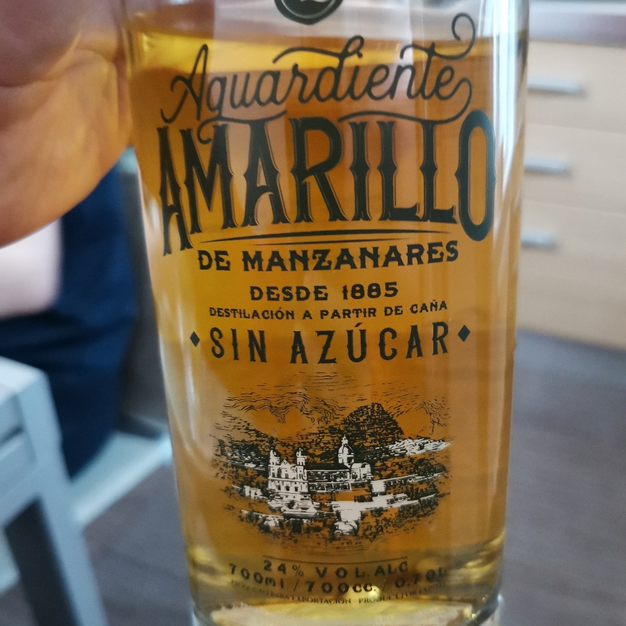 Aguardiente Amarillo de Manzanares