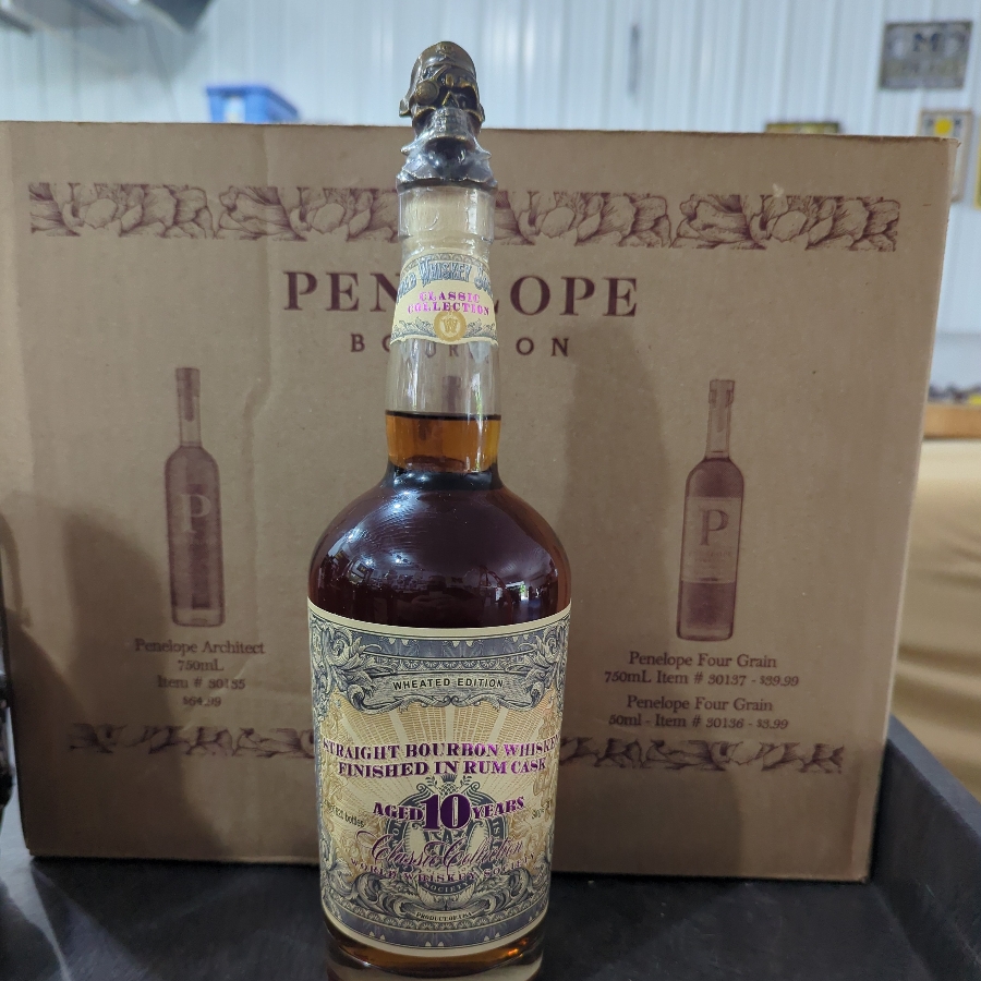 World Whiskey Society Straight Bourbon Whiskey Finished in Rum Cask 10 yr