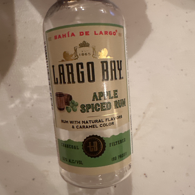 Largo bay apple spiced rum