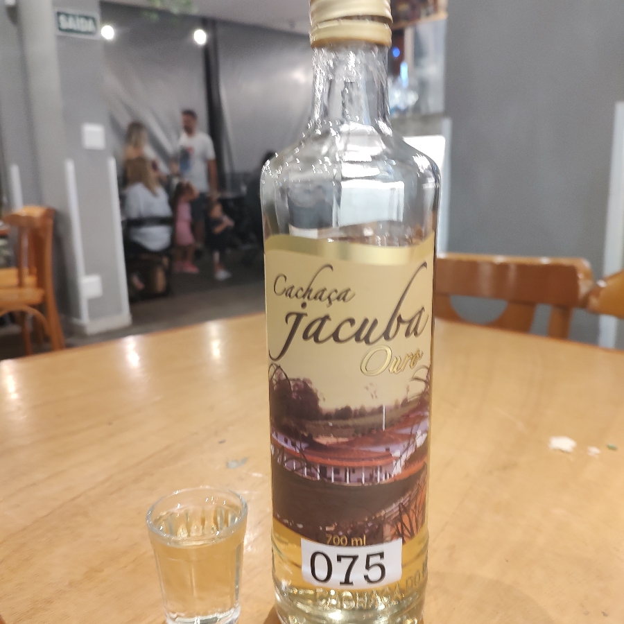 CACHAÇA JACUBA OURO