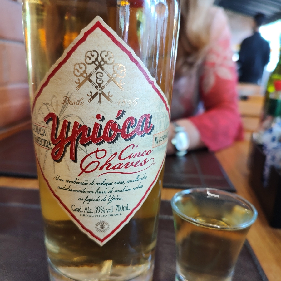 CACHAÇA YPIOCA CINCO CHAVES
