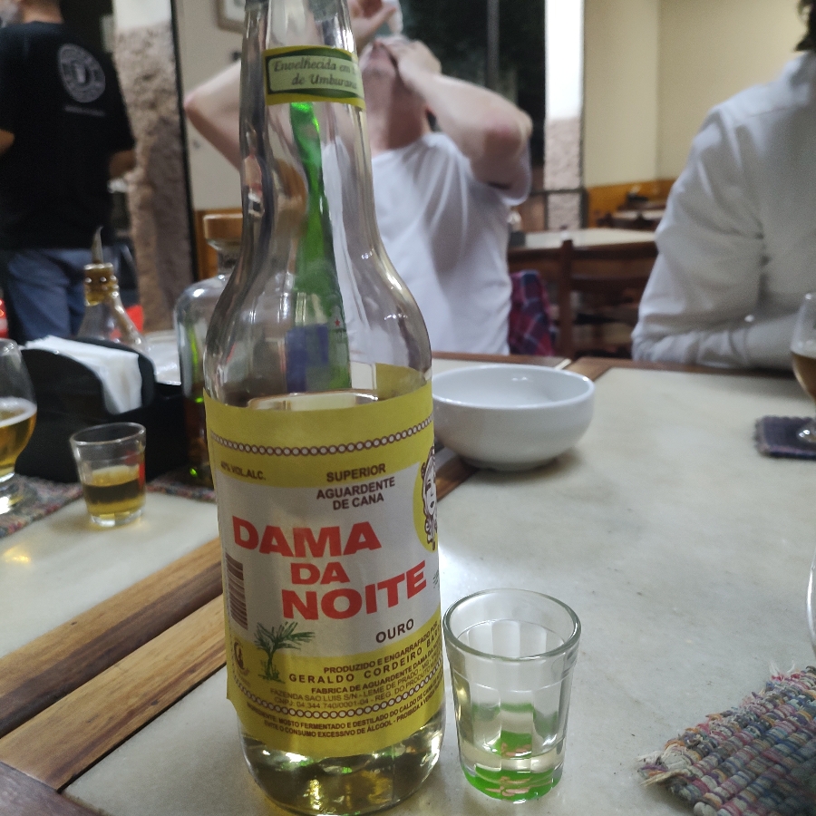 CACHAÇA DAMA DA NOITE UMBURANA (AMBURANA)