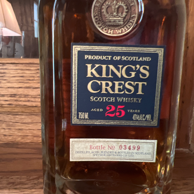 King's Crest Scotch Whisky 25 Year