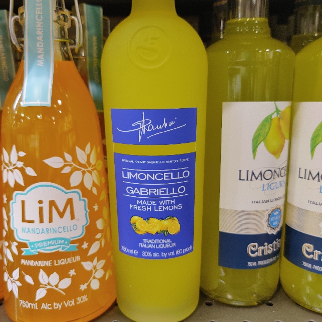 Knight Gabriello Limoncello