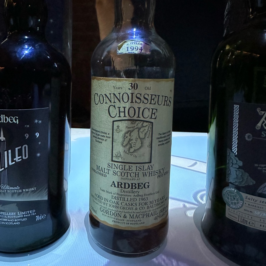 Ardbeg 1963 30 Year Connoisseurs Choice (Gordon & MacPhail)