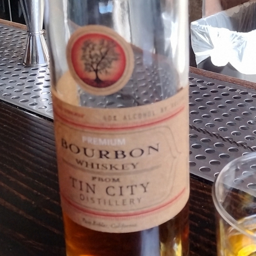 Tin City Premium Bourbon Whiskey