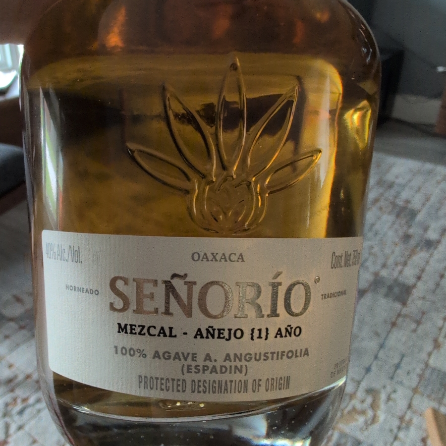 Senorio Mezcal Anejo