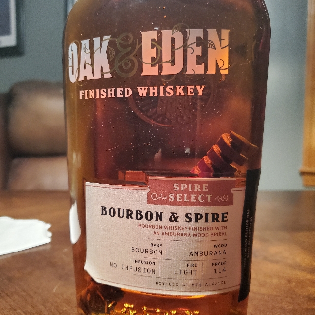 Oak & Eden Spire Select Bourbon & Spire (Hand Selected by Lukas Wine and Spirits)