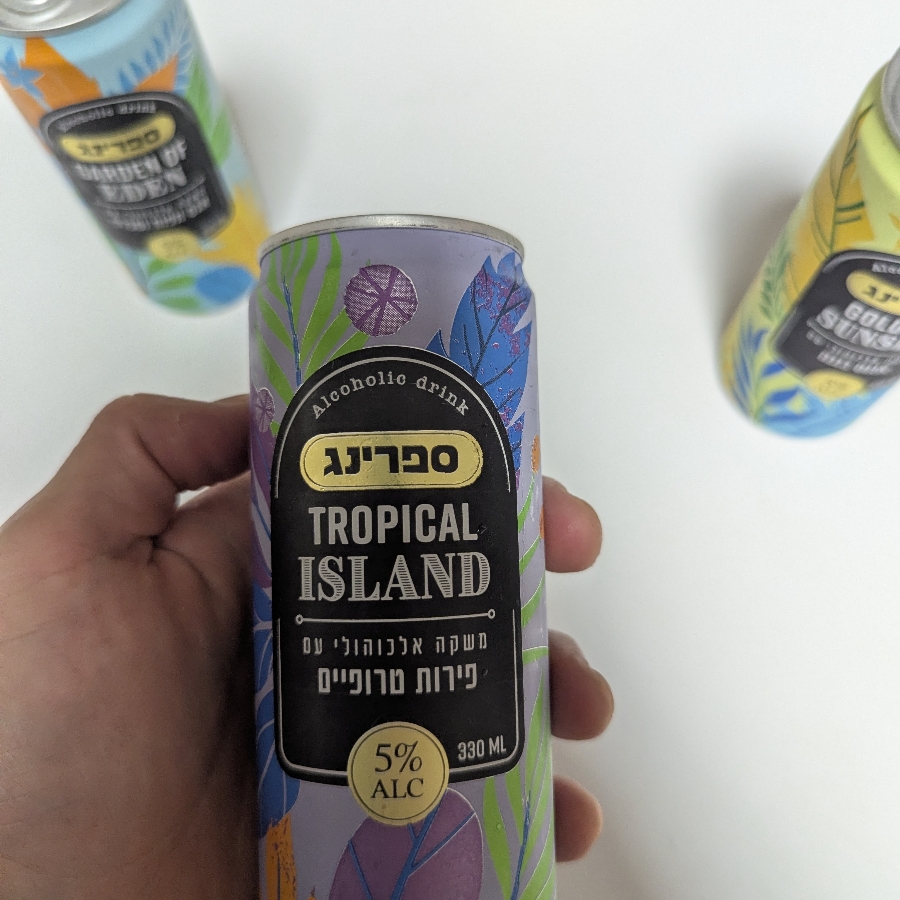 Spring - Tropical Island - Banana, Mango, Pineapple, Passion Fruit and Apple Alcoholic Drink