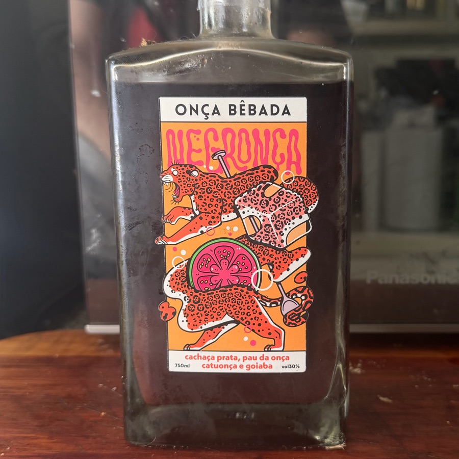 Onça Bêbada Negronça