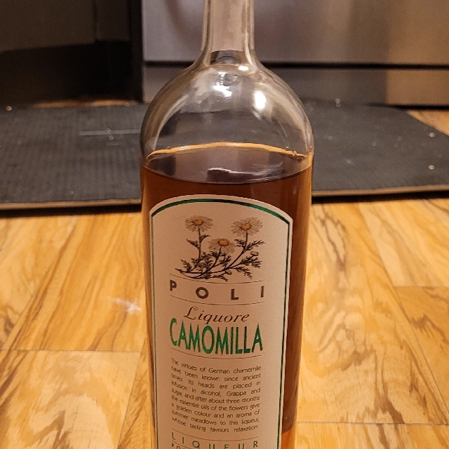 Poli Liquore Camomilla Grappa