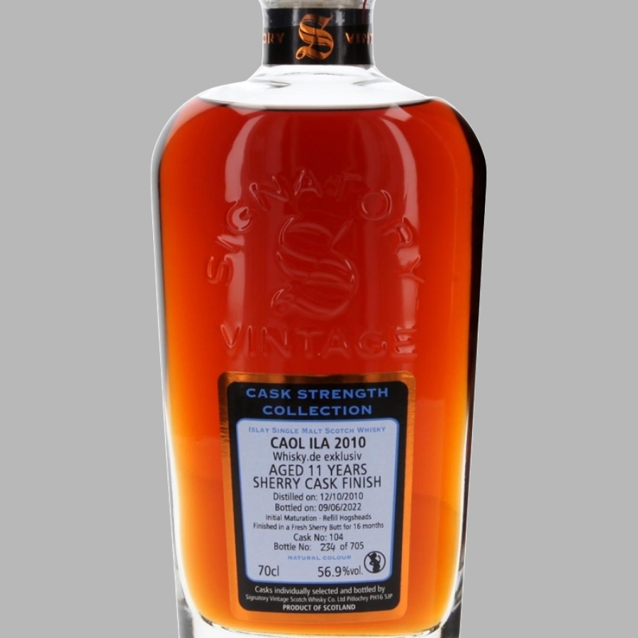 Caol Ila 2010 11 Year (Signatory Vintage)
