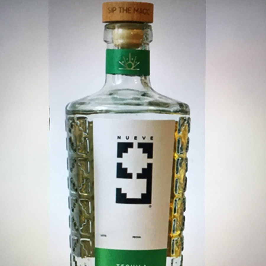 Nueve 9 Blanco