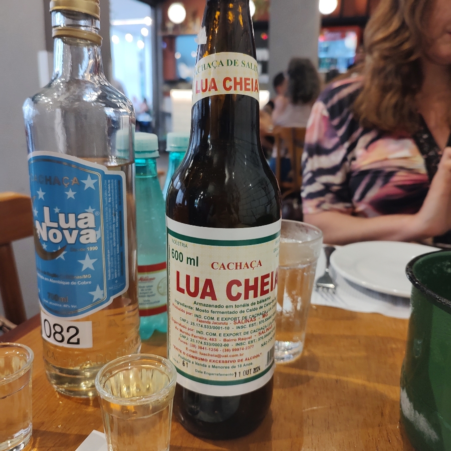 CACHAÇA LUA CHEIA BÁLSAMO