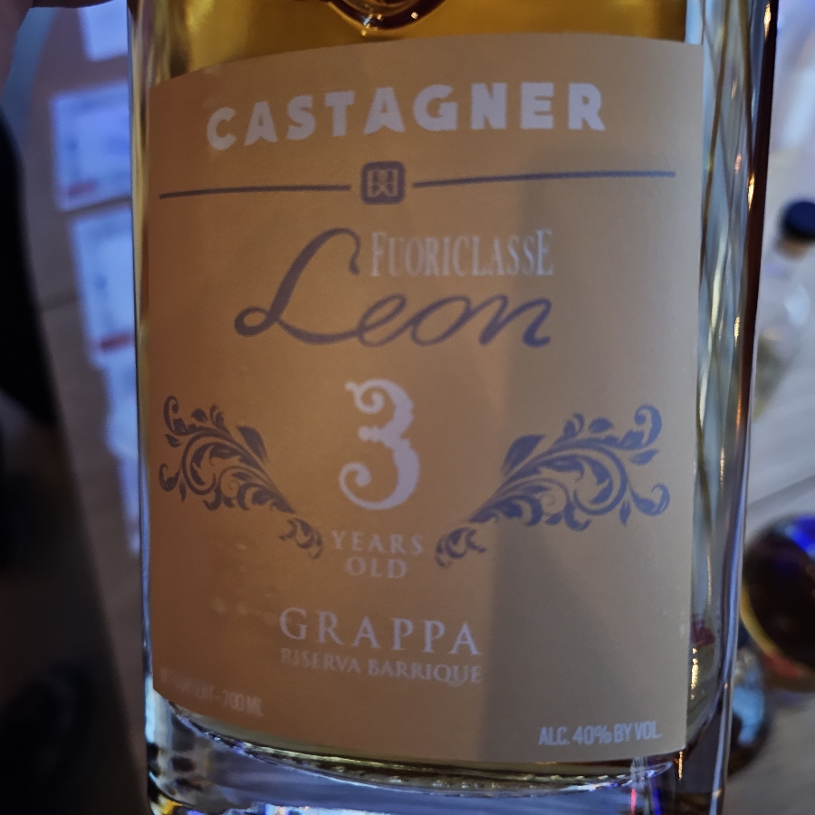 Castagner Fuoriclasse Leon Grappa Riserva 3 Year