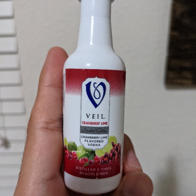 Veil Cranberry Lime