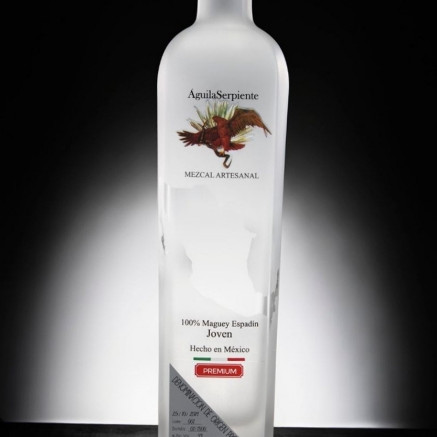 Águila Serpiente Mezcal Artesanal Joven