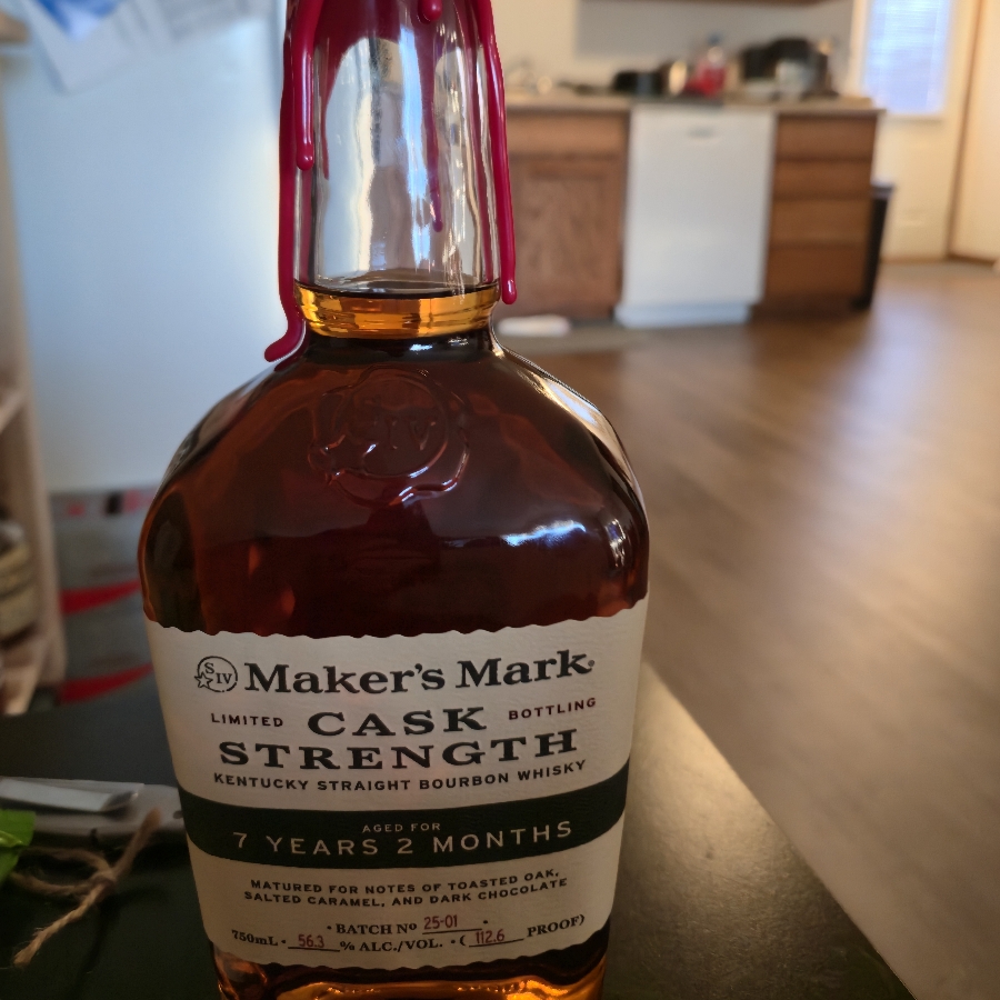 Makers Mark Cask Strength Limited Bottling Batch (25-01)