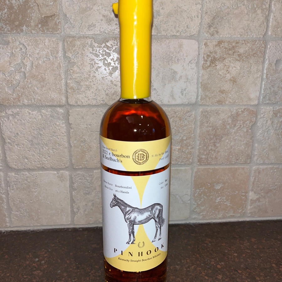 Pinhook Kentucky Straight Bourbon Whiskey True Small Batch 2022 r/bourbon & Seelbach's