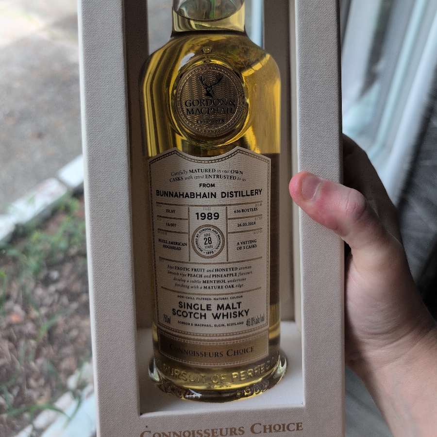 Bunnahabhain 1989 28 Year Connoisseurs Choice Gordon and Macphail