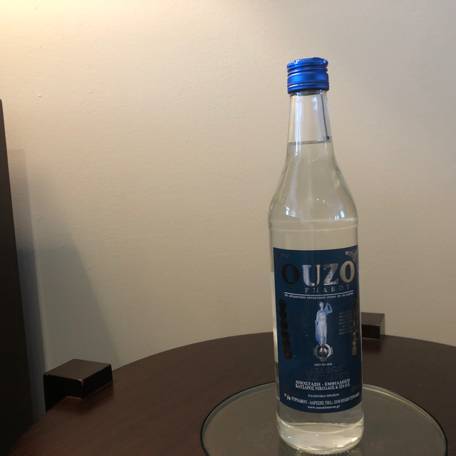 Ouzo Typnaboy