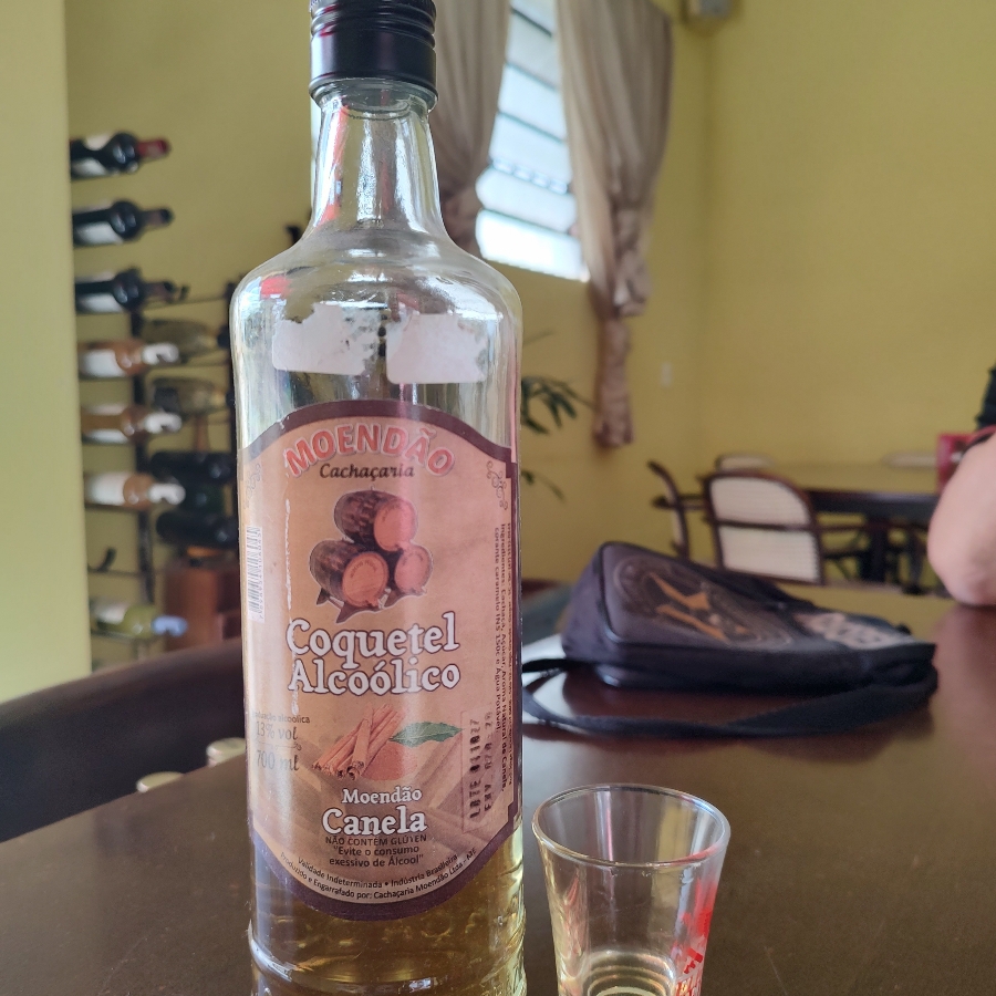 COQUETEL ALCOÓLICO MOENDAO CANELA