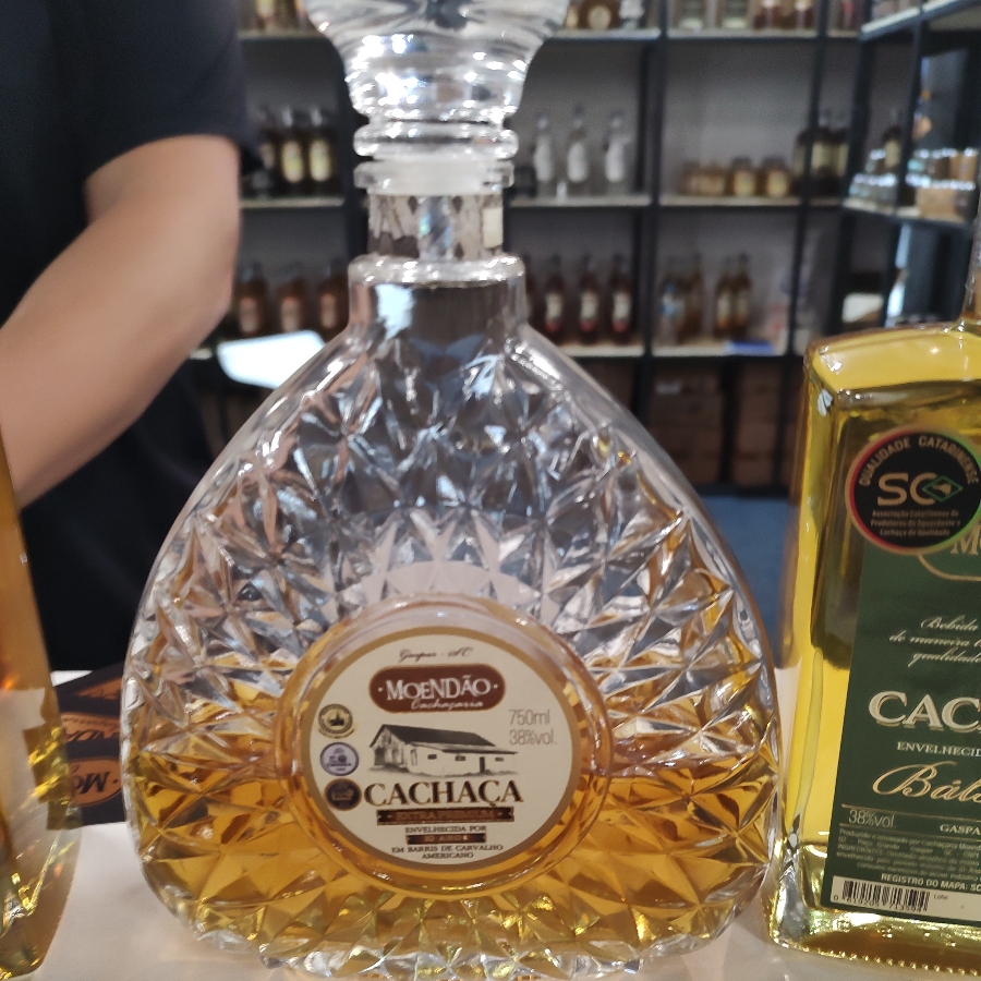 CACHAÇA MOENDÃO PREMIUM RESERVA 10 ANOS