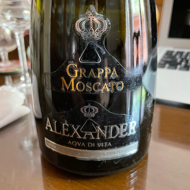 Alexander Aqua di Vita, grappa moscato