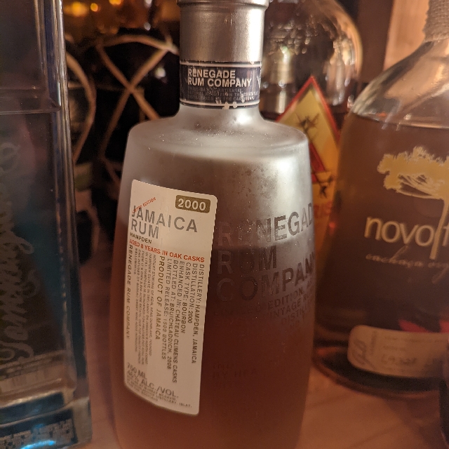 Renegade Rum Company: 2000 Jamaica Rum