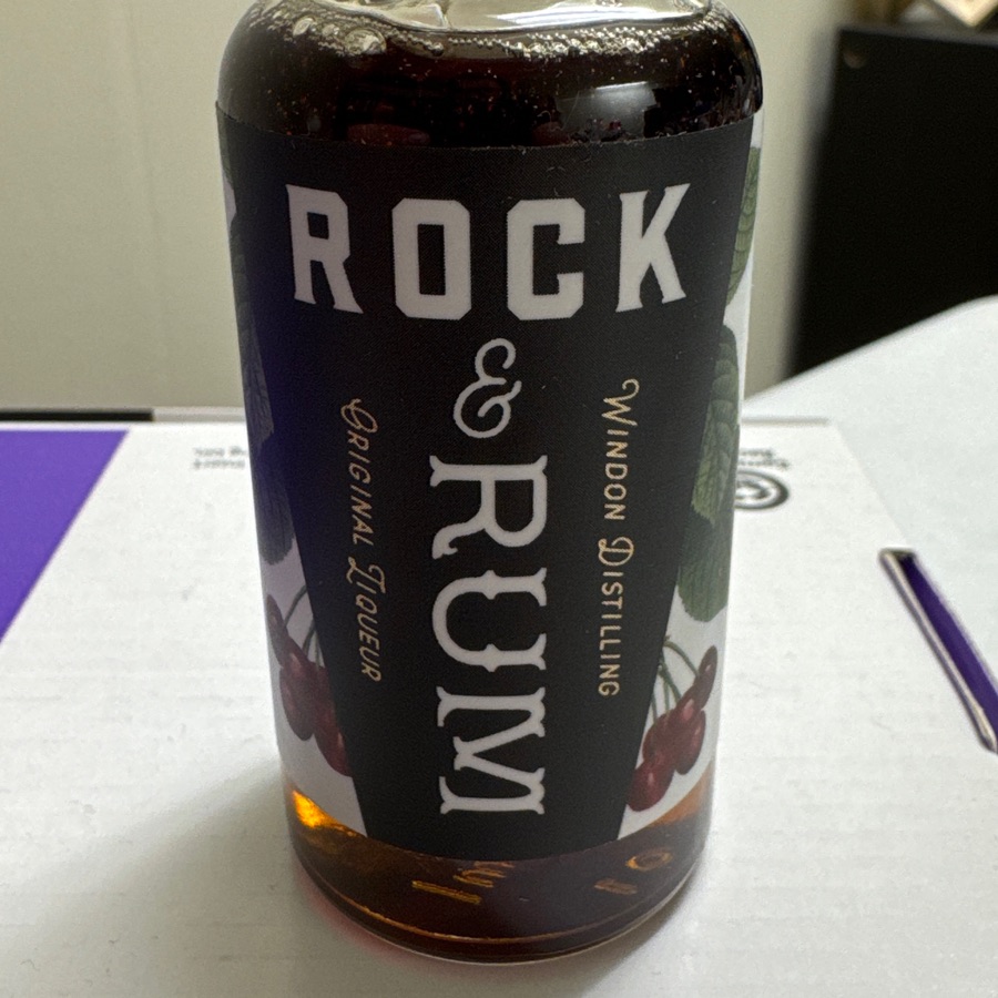 Window Distilling Rock & Rum