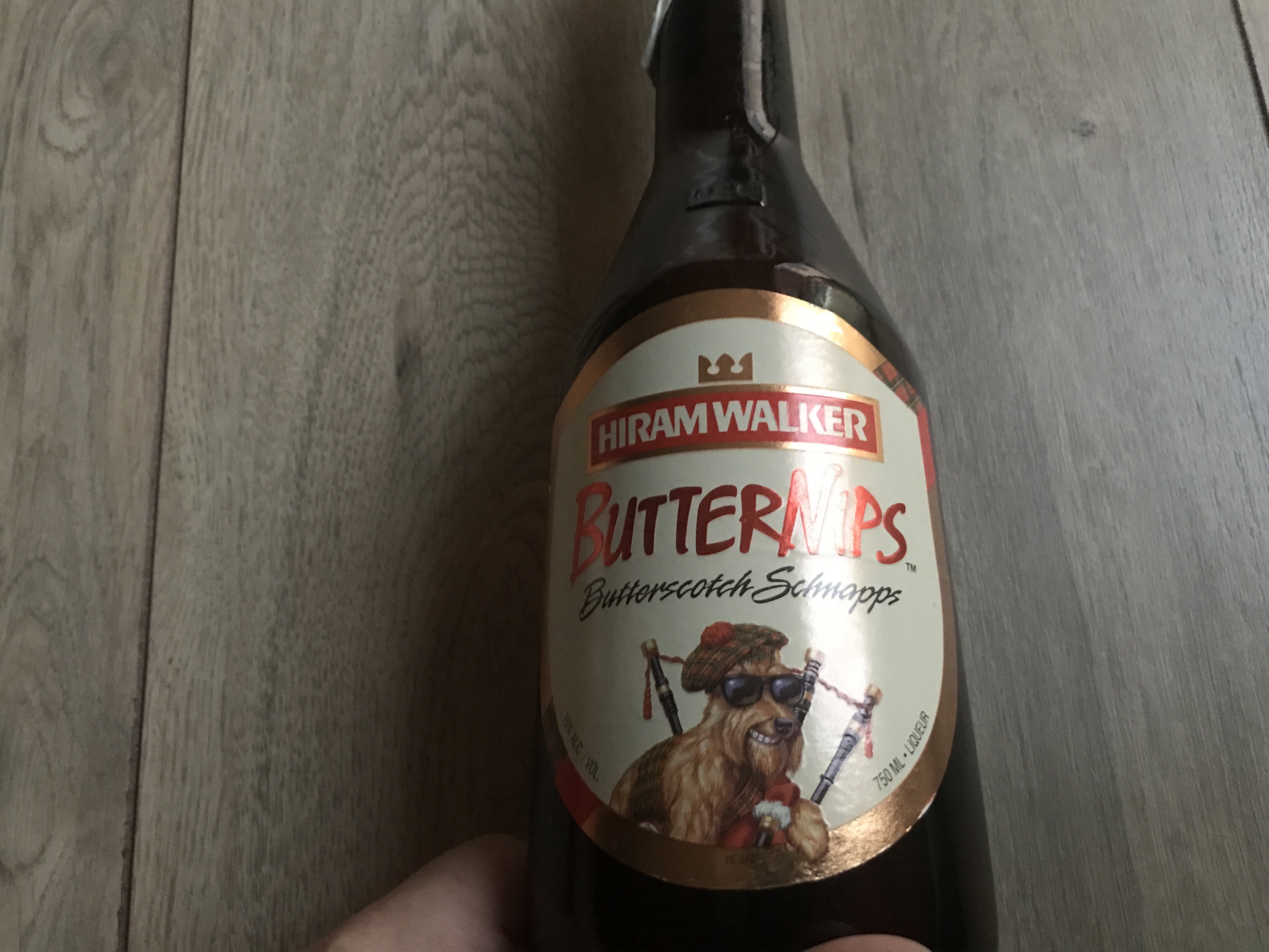 Hiram Walker ButterNips butterscotch schnapps