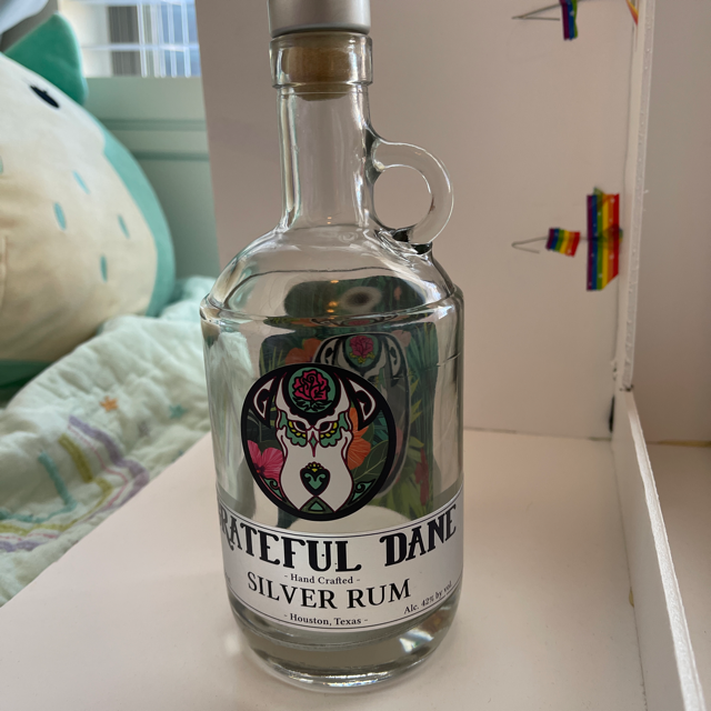 Grateful Dane silver rum